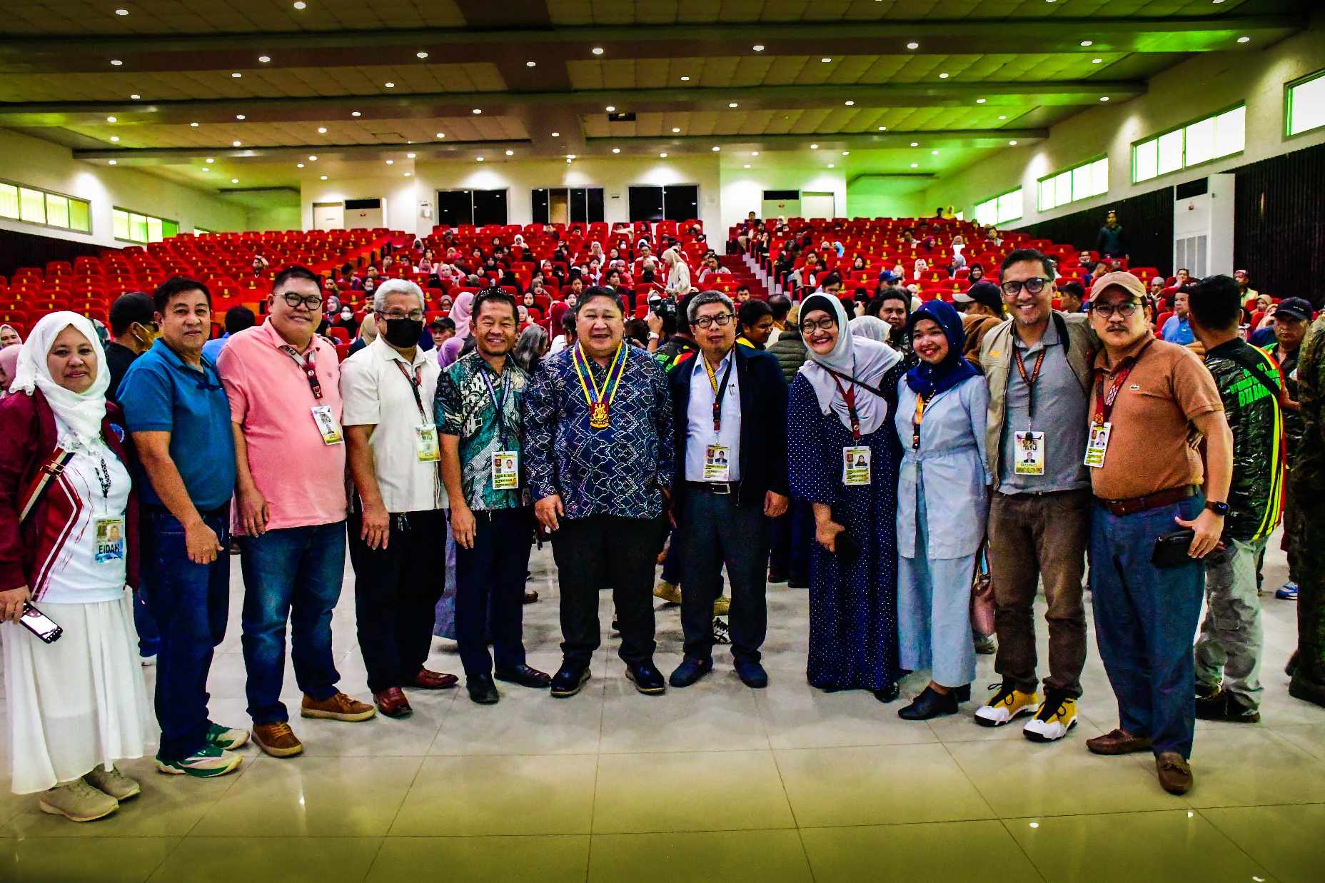 171 Student-Grantees of MILF Decommissioned Combatants Receive ...